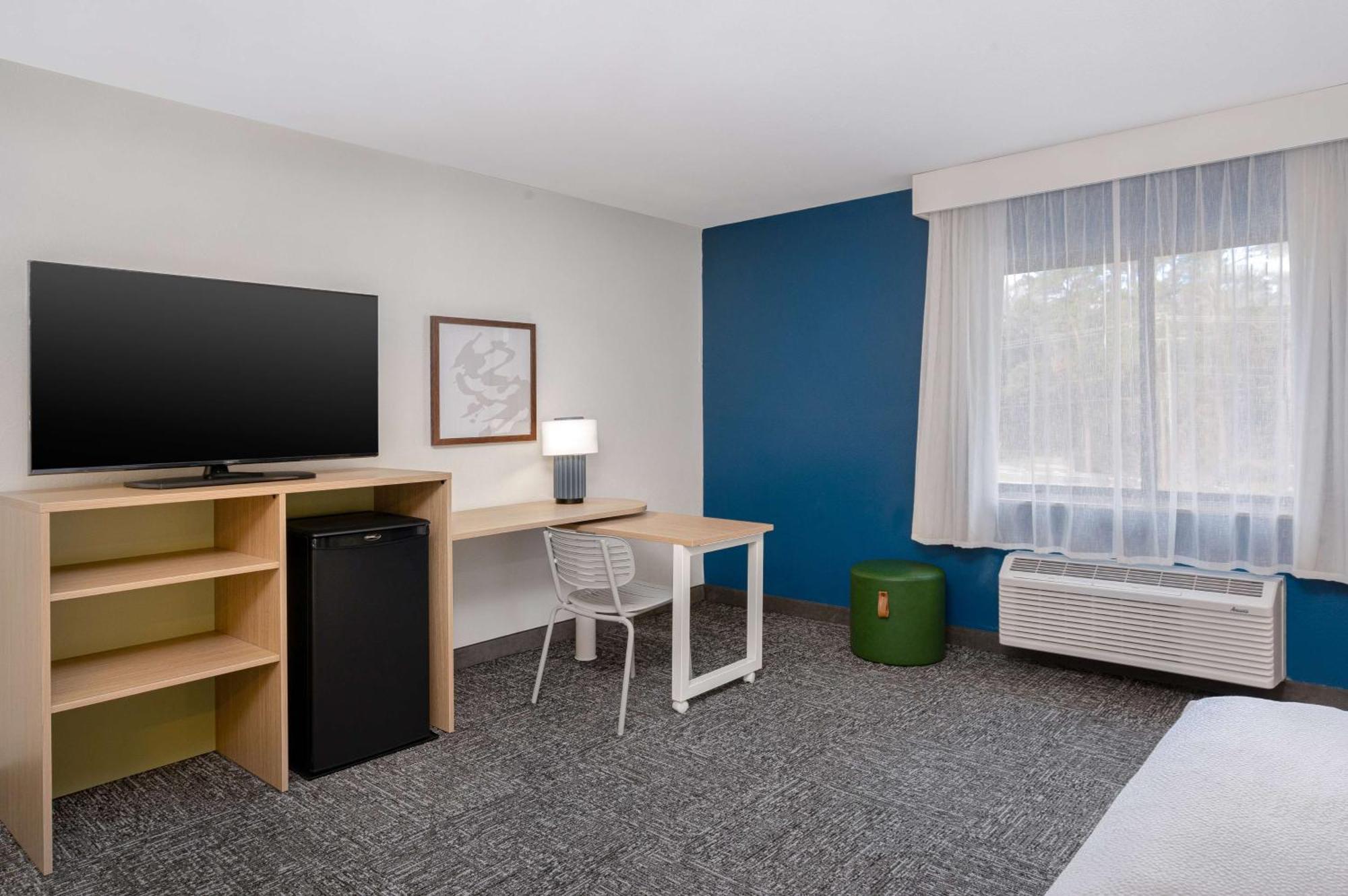 Spark By Hilton Savannah Midtown Экстерьер фото
