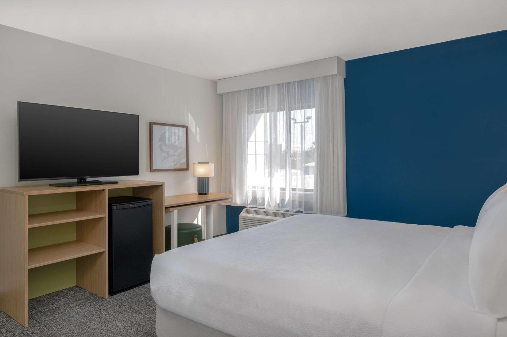 Spark By Hilton Savannah Midtown Экстерьер фото